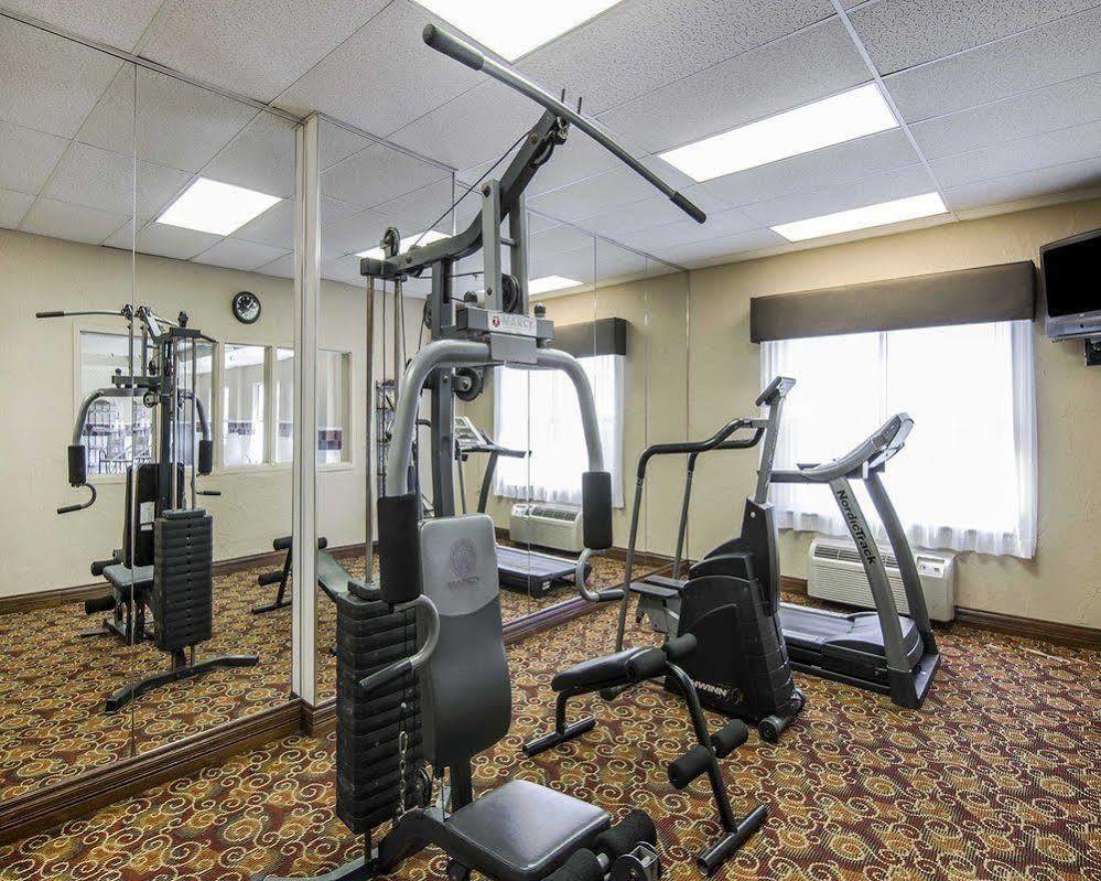 Quality Inn & Suites I-35 E-Walnut Hill Dallas Kültér fotó