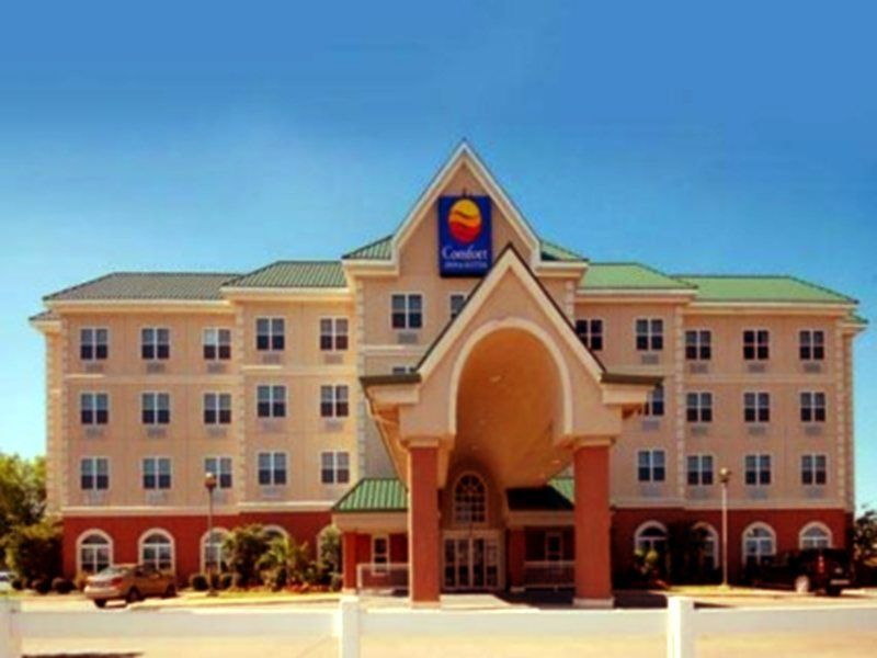 Quality Inn & Suites I-35 E-Walnut Hill Dallas Kültér fotó
